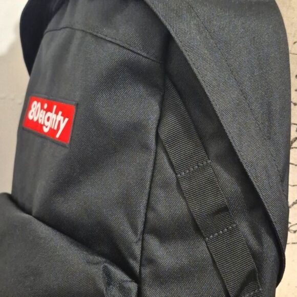 Sold! Oakley Backpack Mens Holbrook 20L Black With Custom Design Patch 80eighty - Picture 11 of 12